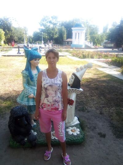  ,   Valeria, 35 ,   ,   , c 