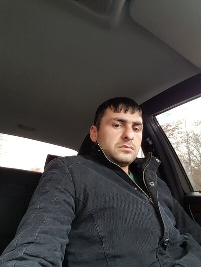  ,   ARSEN  yan, 34 ,  