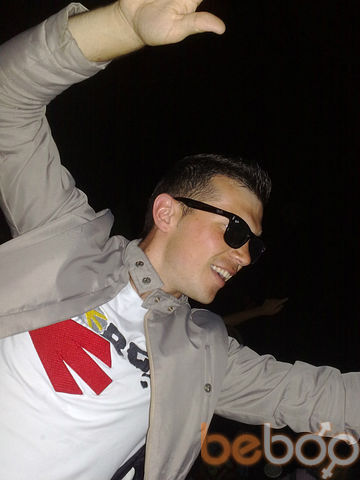  ,   Vadim, 37 ,   