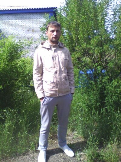  ,   Konstantin, 40 ,   