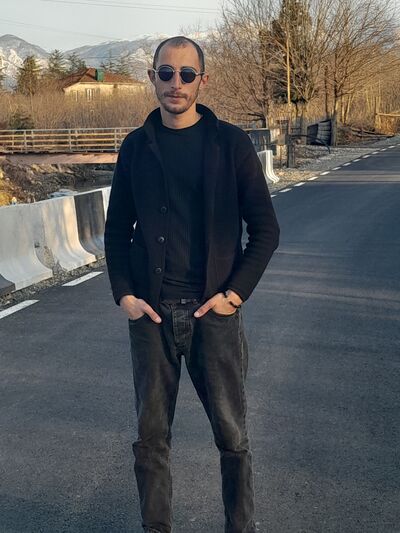  ,   Irakli, 27 ,   ,   