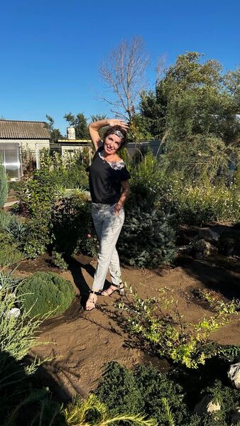 ,   Natali, 50 ,   ,   