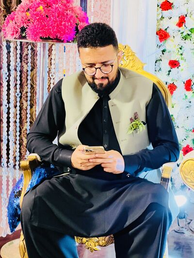  ,   Hameed, 30 ,   ,   , c 