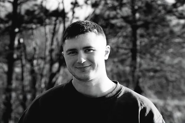  ,   Vladmir, 39 ,   ,   