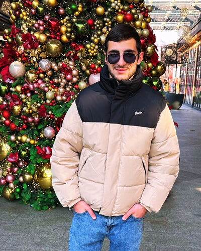  ,   Aren, 22 ,   ,   , c 
