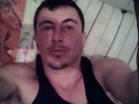  ,   Artyom, 35 ,   