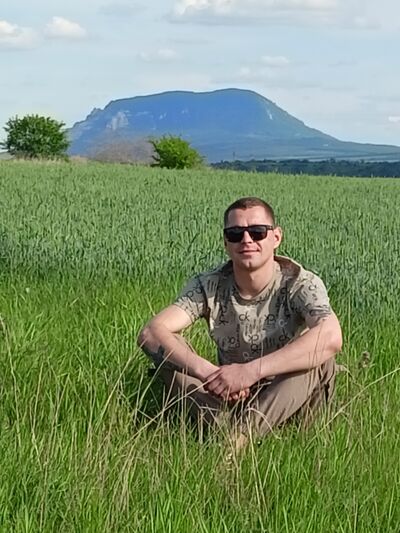  ,   Aleksei, 29 ,  