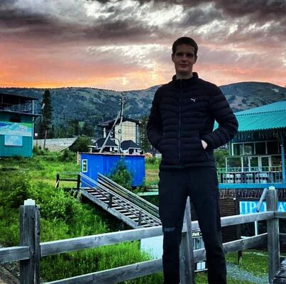  ,   Artyom, 27 ,   ,   