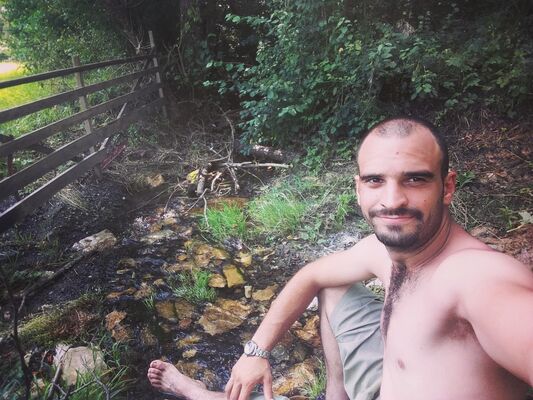  ,   Zeljko, 32 ,   ,   , c 