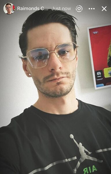  ,   Raimonds, 32 ,   ,   