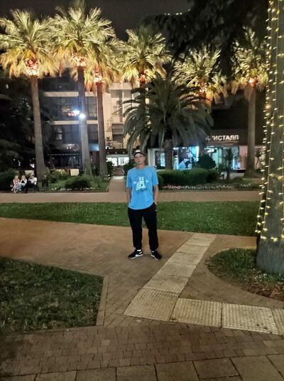  ,   Denis, 40 ,   ,   