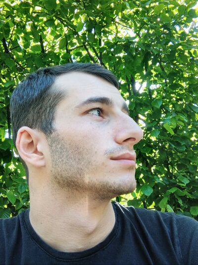  ,   Joni, 26 ,   ,   