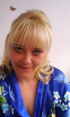  ,   LanaLis, 37 ,   ,   , c 