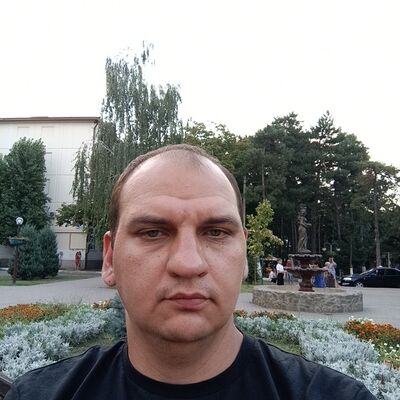  ,   Mikhail, 36 ,   ,   , c , 