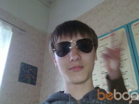  ,   Kasper, 30 ,   