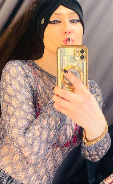  ,   Kristina, 35 ,  