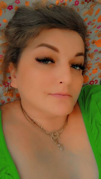  ,   Roxie, 35 ,   ,   , c , 