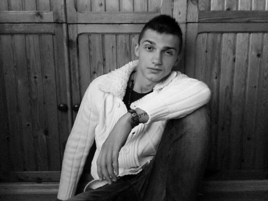  ,   Keksik, 32 ,   