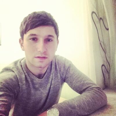 ,   Exish, 28 ,   