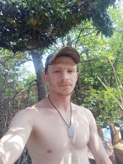  Goddard,   , 32 ,   ,   