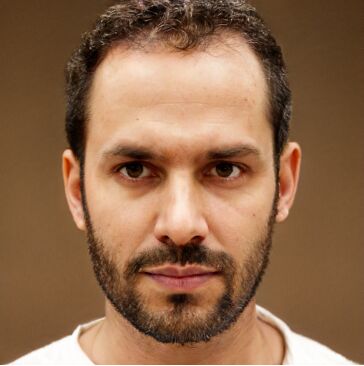  ,   Eron, 38 ,   ,   