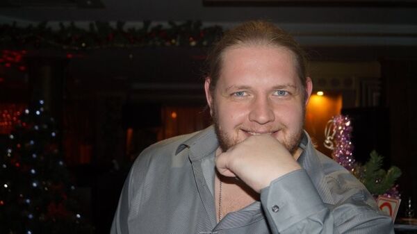  ,   Mihail, 38 ,   