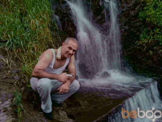  ,   Artur, 49 ,   ,   , c 