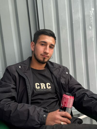 ,   Gusein, 22 ,   ,   