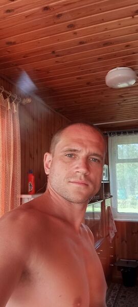  ,   Igor, 35 ,   ,   