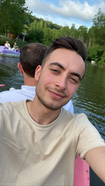  Corlu,   Serhat, 25 ,   ,   , c 