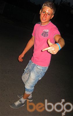  2045282  , 32 ,    