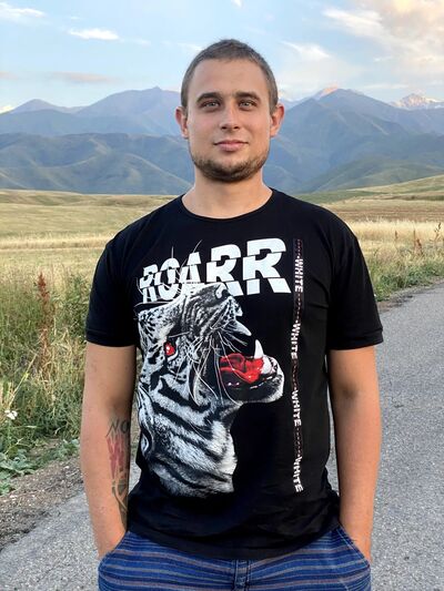  ,   Ѹ, 27 ,     , c 