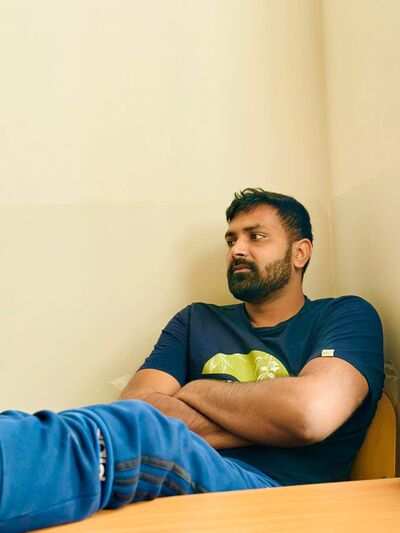  -,   Adil, 25 ,   ,   