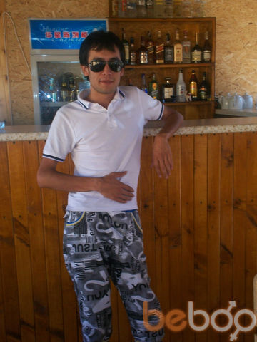  ,   Asil, 38 ,  