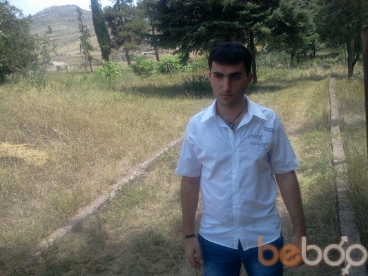  ,   Dav, 32 ,   