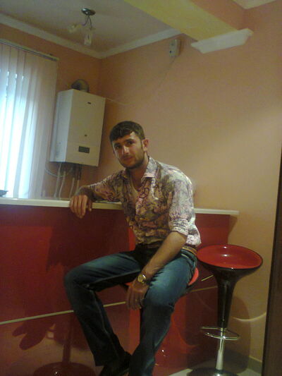  -,   ARMEN, 37 ,     , c 