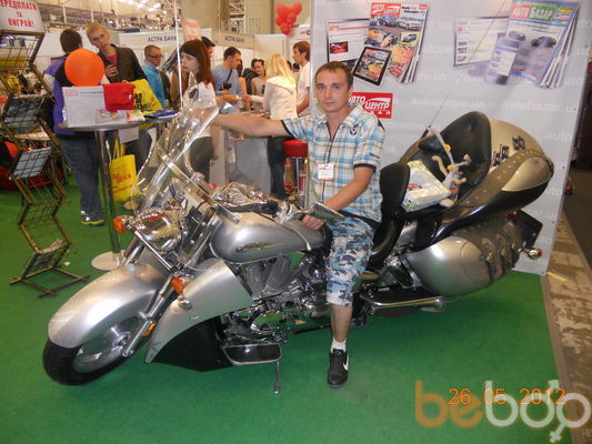  ,   Oleg, 35 ,   