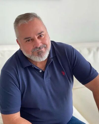  Algiers,   Michael, 63 ,   ,   