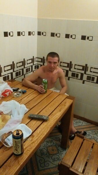  ,   Viktor, 38 ,   ,   , c 