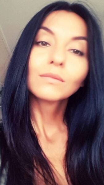  ,   Kate, 37 ,   