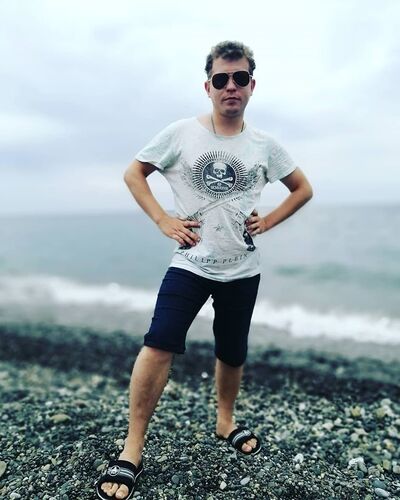  ,   Maksim, 37 ,  