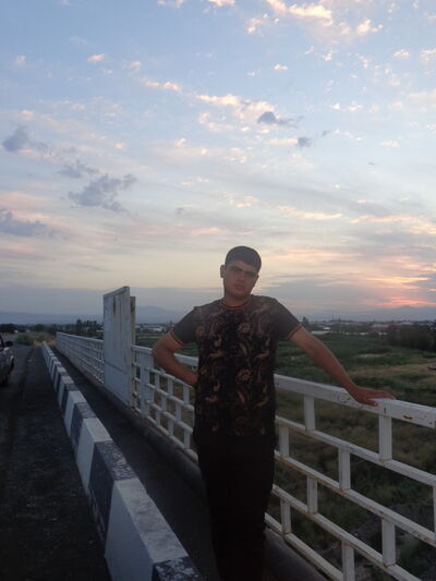  ,   Hamke, 28 ,   
