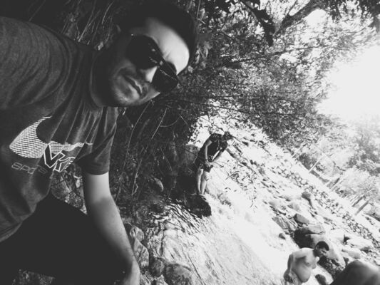  ,   Leo, 36 ,  