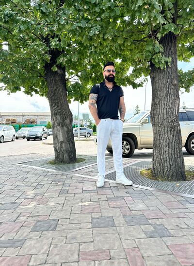  ,   Akin, 37 ,   ,   