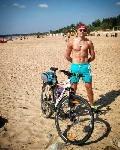  ,   Alex, 36 ,   ,   