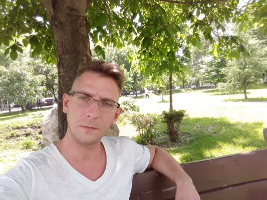  ,   Andrew, 43 ,   ,   