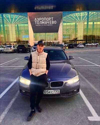  ,   Zhenya, 21 ,   ,   