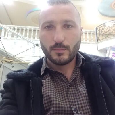  ,   Andranik, 34 ,   ,   