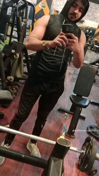  ,   Ali, 28 ,   ,   