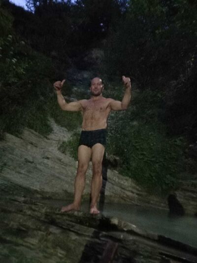  ,   Farhad, 39 ,   ,   , c 